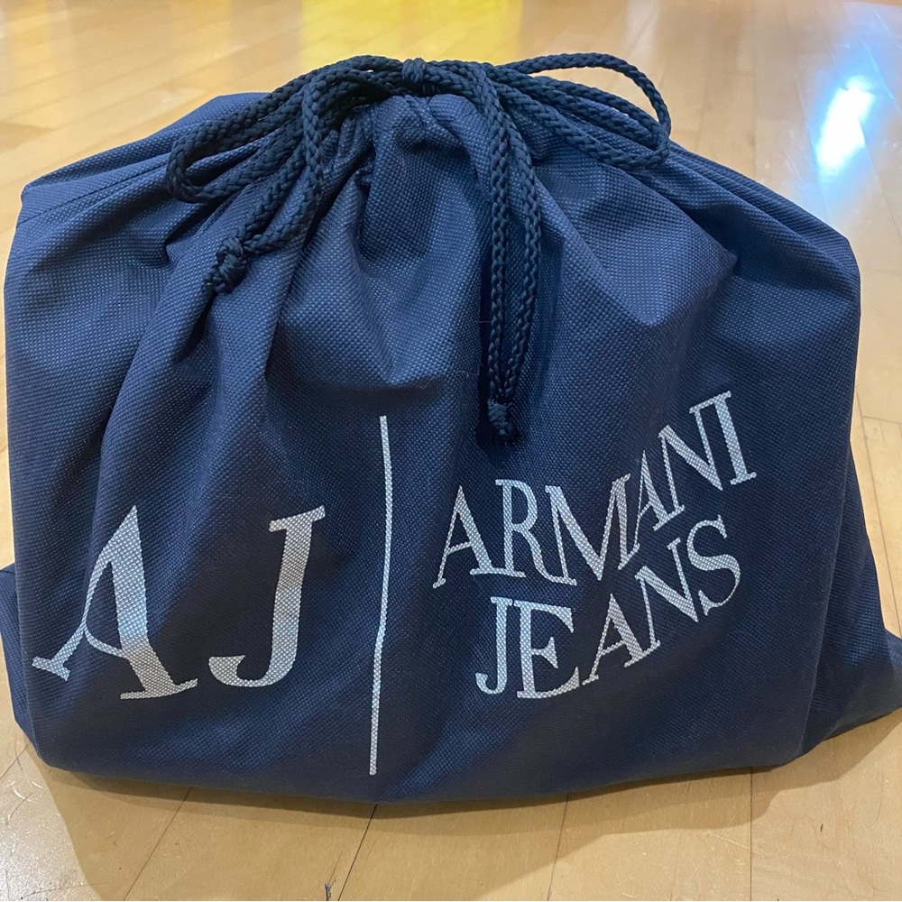 🌺Armani Jeans Navy Blue Handbag - Picture 12 of 16